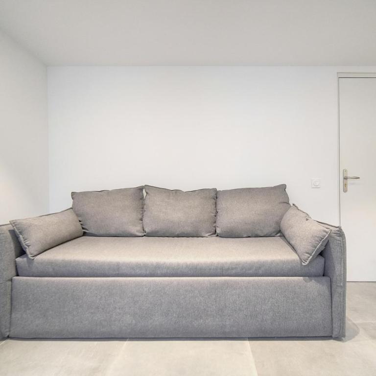 FRGK "24 AOUT 1 Mezzanine Bedroom Apartment Center Antibes AC WIFI HIGH SPEED " - Appartement 1 Chambre Deluxe - 58