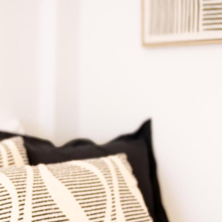 GuestReady - Modern flat in a quiet area - Two-Bedroom Apartment - 18