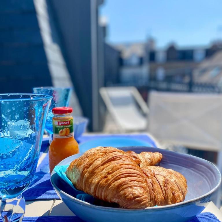 Dinard centre Appt, terrasse, parking, 200M plage - Apartment mit 2 Schlafzimmern mit Balkon und Terrasse - 37