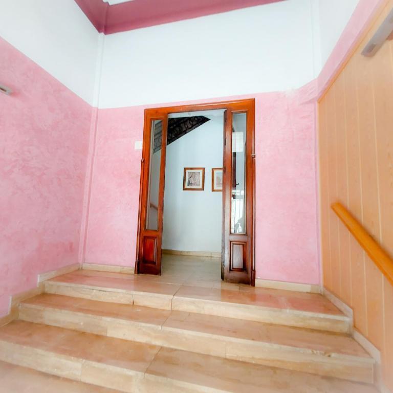 Alojamiento San Juan en Murcia Centro - Three-Bedroom Apartment - 19