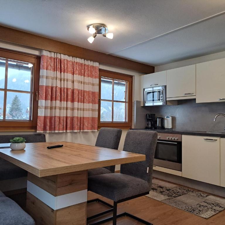 Gästeheim Pötscher - Apartment mit 2 Schlafzimmern und Balkon - 6