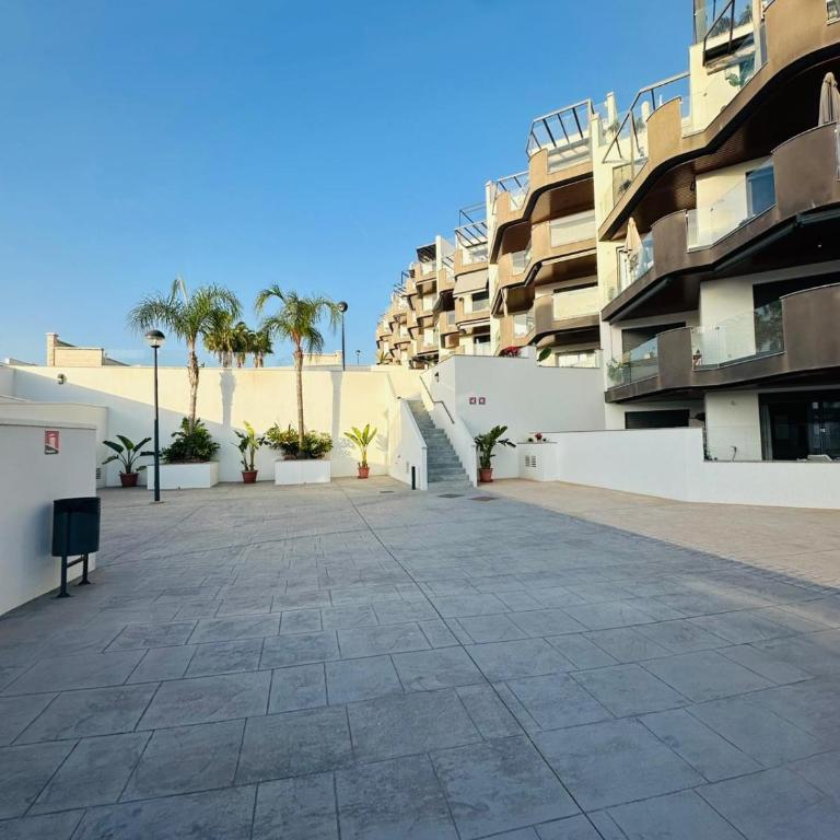 Family Oasis in Torrox, 140qm Privat Terrace, Pool, 5Min from Beach - Apartamento de 2 dormitorios - 17