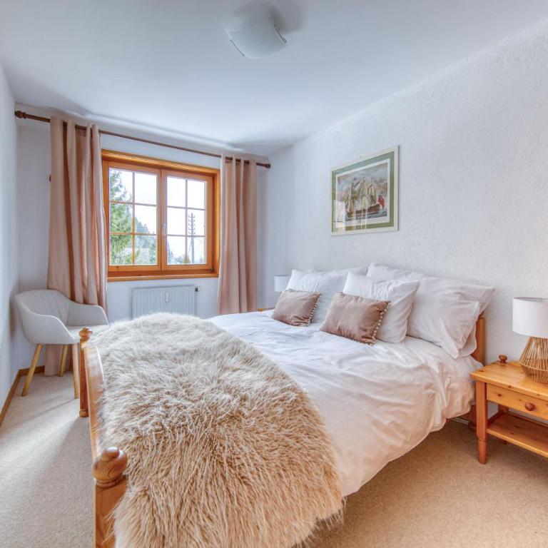 Centrally located with great views and terrace - Appartement - 10