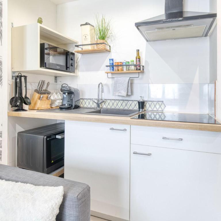 Le COSY Toulouse 3 min de la Gare à pieds Parking gratuit ventilateur - One-Bedroom Apartment - 22