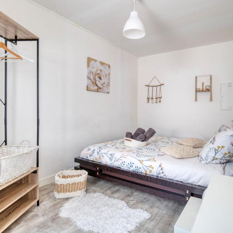 Le COSY Toulouse 3 min de la Gare à pieds Parking gratuit ventilateur - One-Bedroom Apartment - 9
