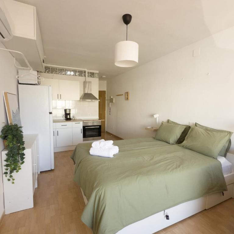 Modern & Bright Studio in the Heart of Nerja - Estudio con vistas a las montañas - 24