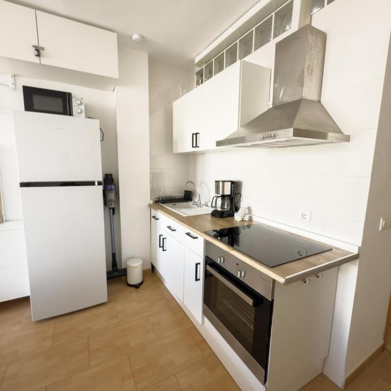 Modern & Bright Studio in the Heart of Nerja - Estudio con vistas a las montañas - 28