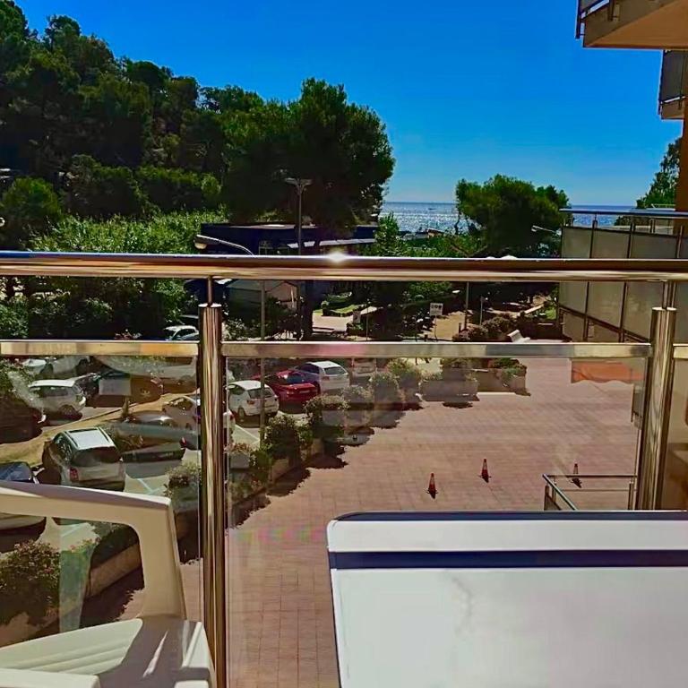 Canyelles Beach Apartment - Two-Bedroom Apartment - 5