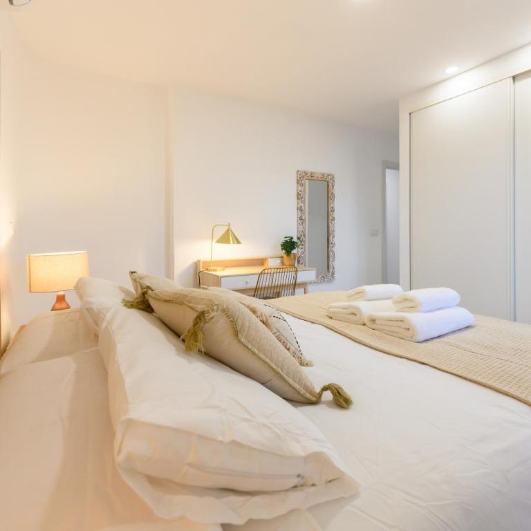 ABR1710B - Amplio piso de Lujo 2 dormitorios, ambos con terraza y 2 baños - Alquiler temporal - Two-Bedroom Apartment - 12
