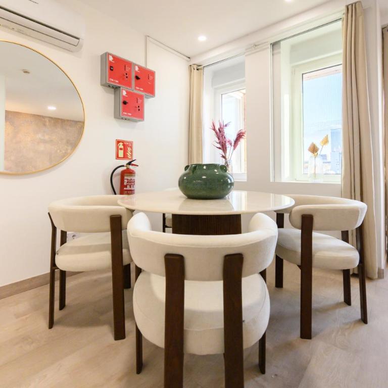 ABR1710B - Amplio piso de Lujo 2 dormitorios, ambos con terraza y 2 baños - Alquiler temporal - Two-Bedroom Apartment - 18