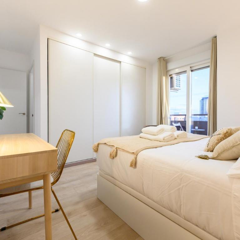 ABR1710B - Amplio piso de Lujo 2 dormitorios, ambos con terraza y 2 baños - Alquiler temporal - Two-Bedroom Apartment - 36
