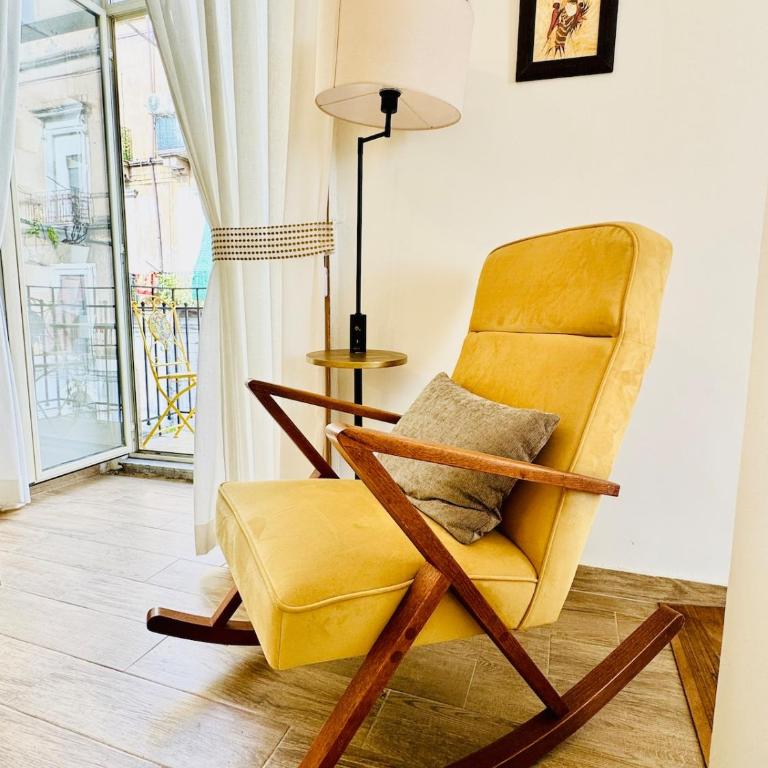 Sunrise Sea-View 'Artpartment' with 3 Balconies - One-Bedroom Apartment - 5