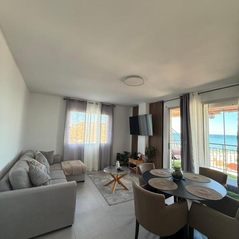 Apartamento vistas al mar - Apartamento con vistas al mar - 2