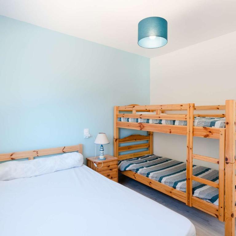 T2 climatisé avec WIFI, proche plage, parking privé, rénové 2023, terrasse, animaux non admis - FR-1-409-225 - Apartamento - 11