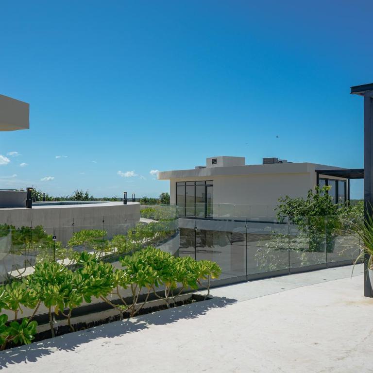 Tulum Oasis Jungle Views, 4 Pools & Near Beach - One-Bedroom Apartment - 28