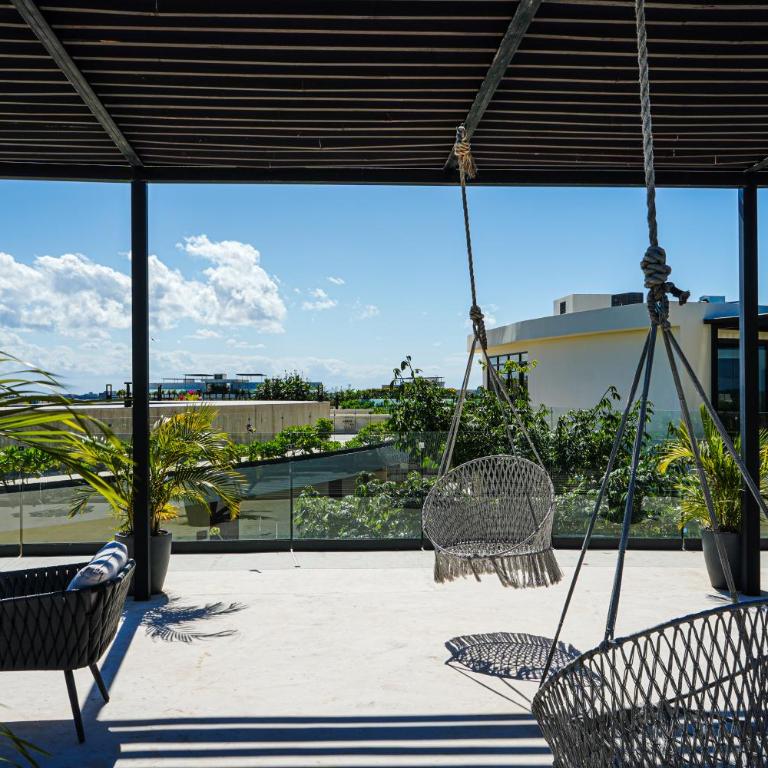Tulum Oasis Jungle Views, 4 Pools & Near Beach - One-Bedroom Apartment - 4