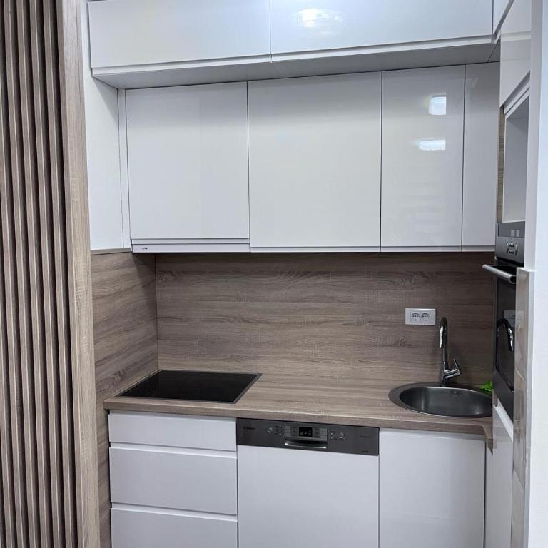 Pale Mountain Stay - Two-Bedroom Apartment - 5