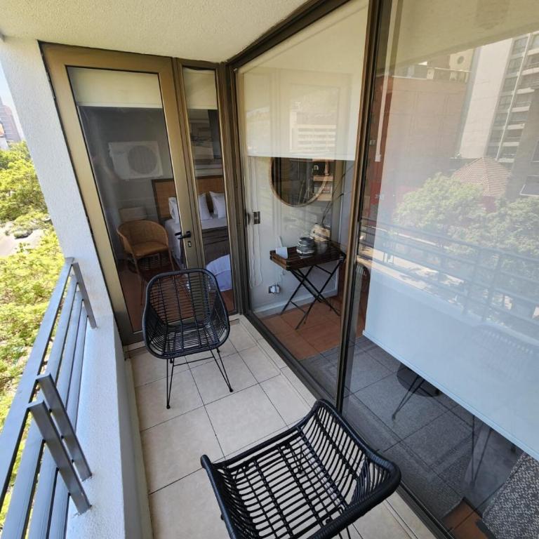 Departamento en Providencia a pasos del Metro - Two-Bedroom Apartment - 10