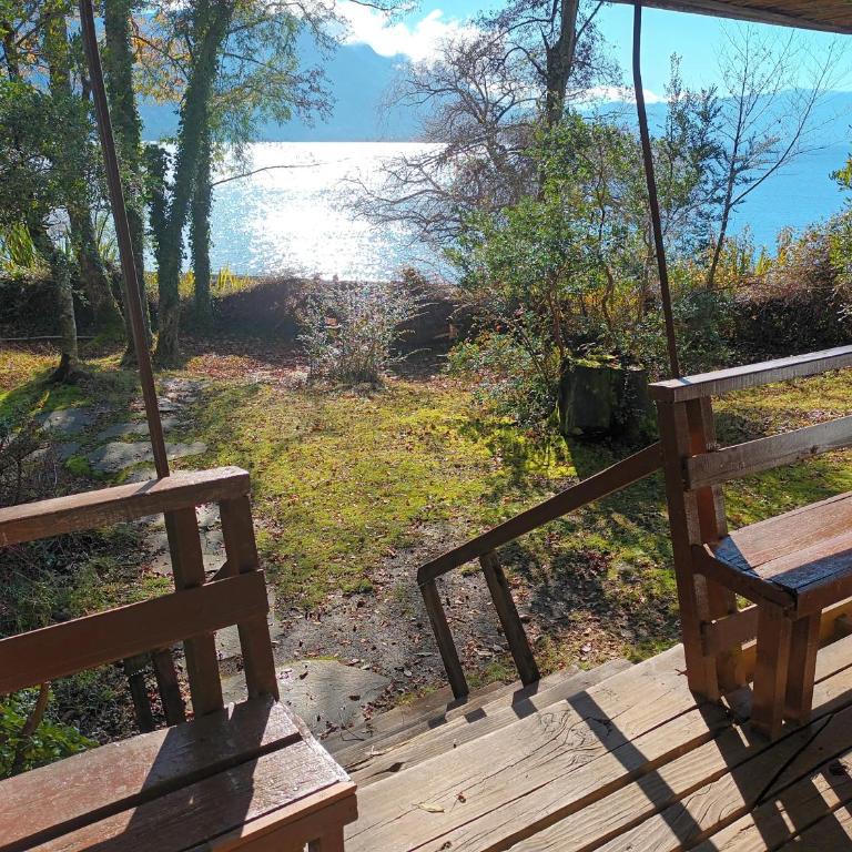 Cabaña Grande - Acceso directo a playa lago Caburgua y cancha de tenis - direct access Beach in Caburgua Lake and tenis court - Five-Bedroom House - 21