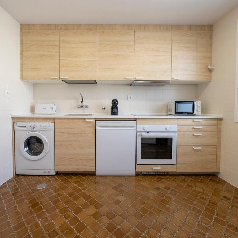 Amazing penthouse in downtown - One-Bedroom Apartment - 13