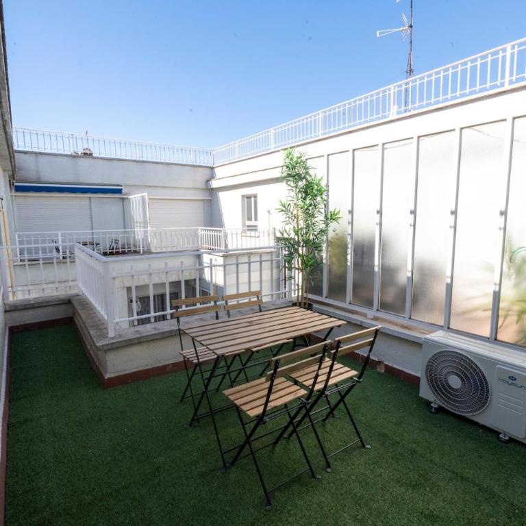 Amazing penthouse in downtown - One-Bedroom Apartment - 24