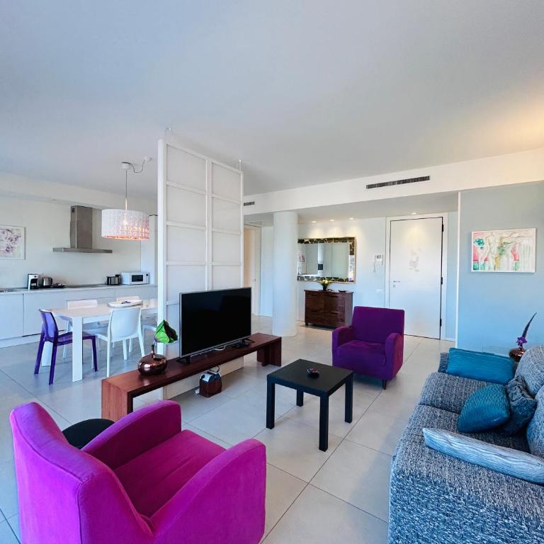 Residenza Giardini 2-3 camere Sea View Luxury - Flexrent Immobiliare Abissinia - Three-Bedroom Superior Apartment - 2