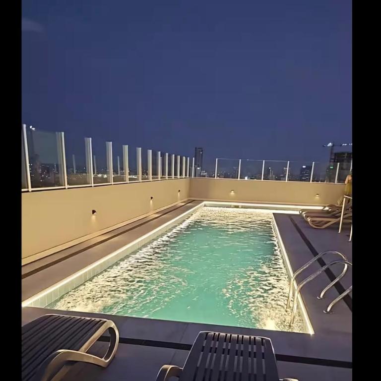 Apartamento moderno de primera calidad en una zona excelente - Three-Bedroom Apartment - 28