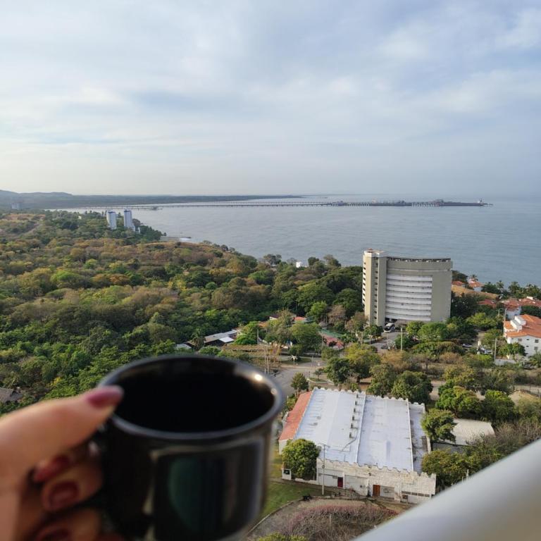 Apartamento de lujo en Santa Marta - One-Bedroom Apartment with Balcony and Sea View - 4