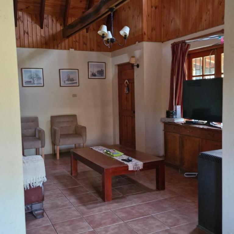Hermosa casa de campo - Three-Bedroom House - 12
