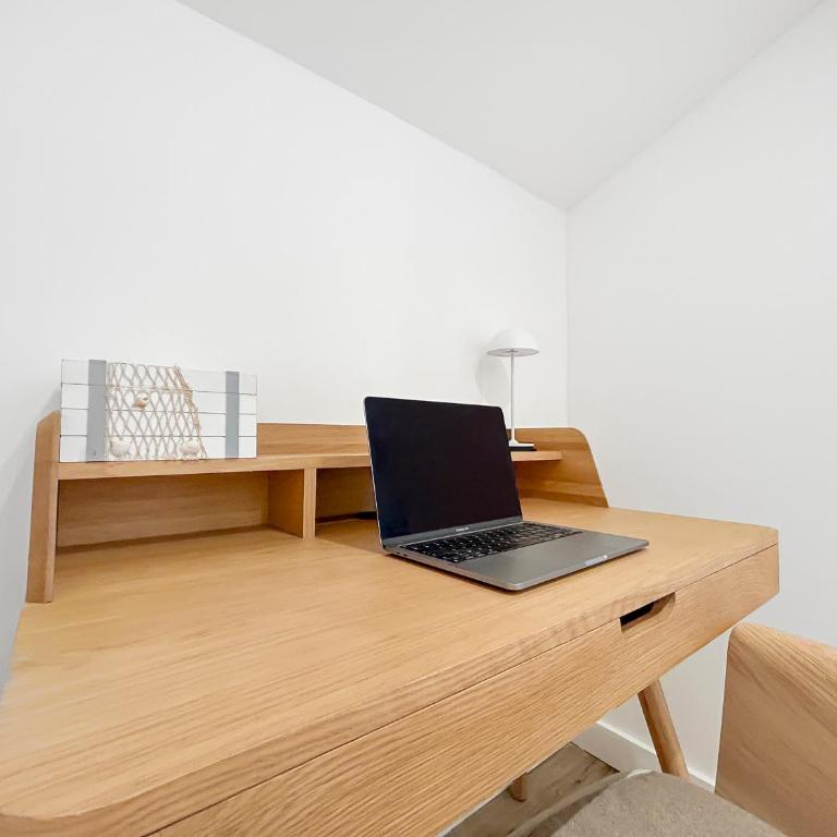 T3 moderne avec terrasse, piscine et parking privé - Two-Bedroom Apartment - 27