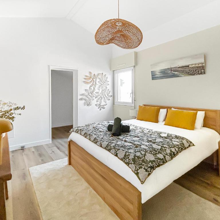 T3 moderne avec terrasse, piscine et parking privé - Two-Bedroom Apartment - 20