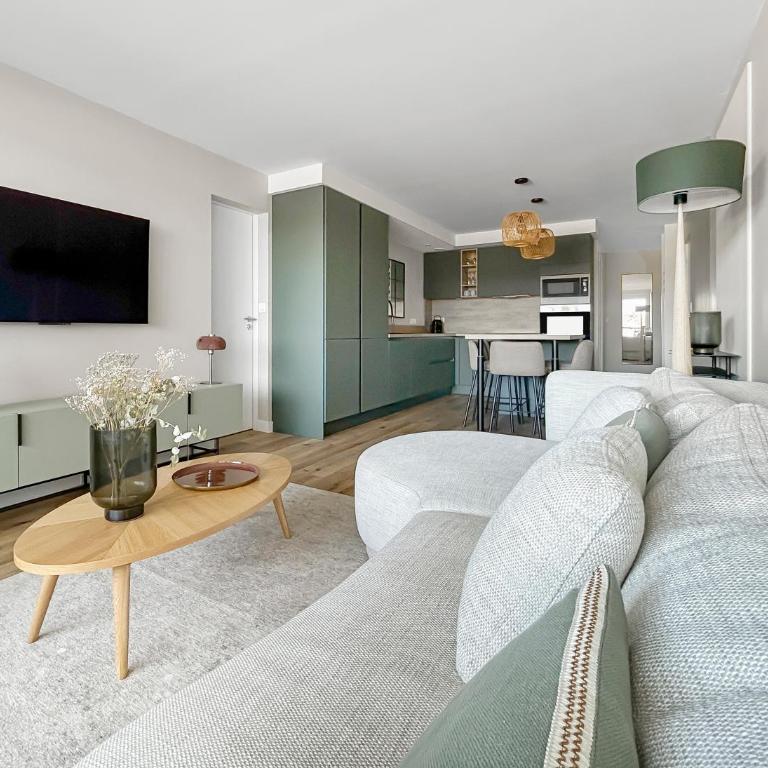 T3 moderne avec terrasse, piscine et parking privé - Two-Bedroom Apartment - 9