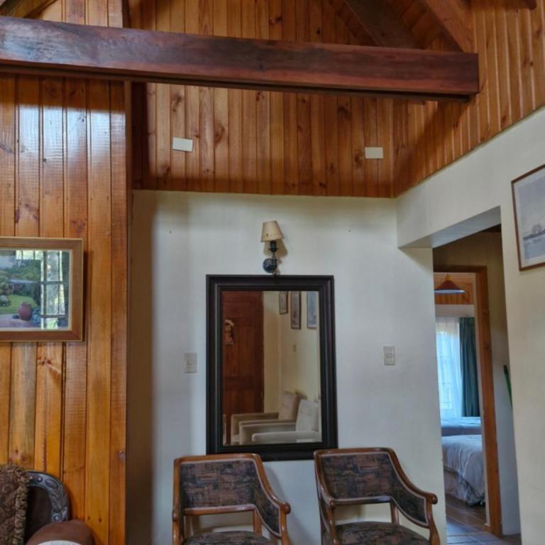 Hermosa casa de campo - Three-Bedroom House - 14