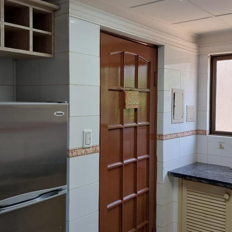 Hermoso y amplio departamento para familia o grupo - Three-Bedroom Apartment - 26