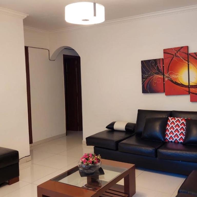 Hermoso y amplio departamento para familia o grupo - Three-Bedroom Apartment - 4