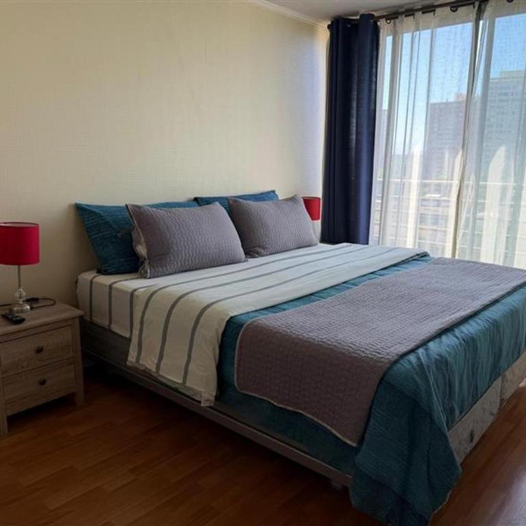 Vista a Cerro San Cristobal - Cama King y AC - Céntrico - One-Bedroom Apartment with City View - 13