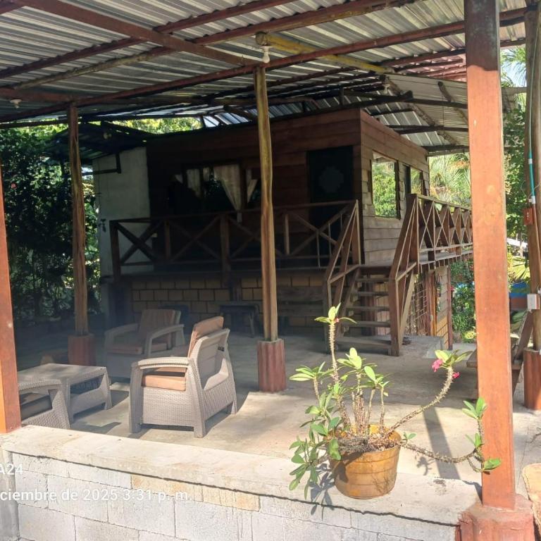 Hostal Casa Putumayo - Three-Bedroom Vacation Home - 6