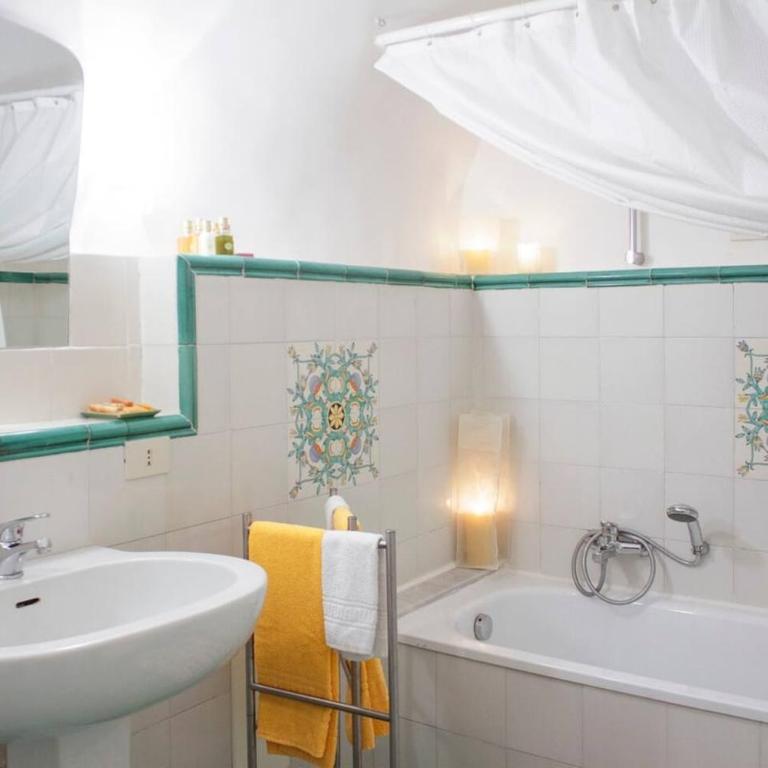 Finestra sul cortile - Appartamento con 1 Camera da Letto - 5