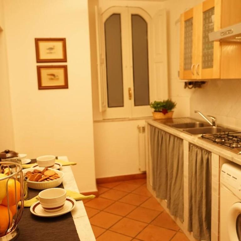 Finestra sul cortile - Appartamento con 1 Camera da Letto - 10