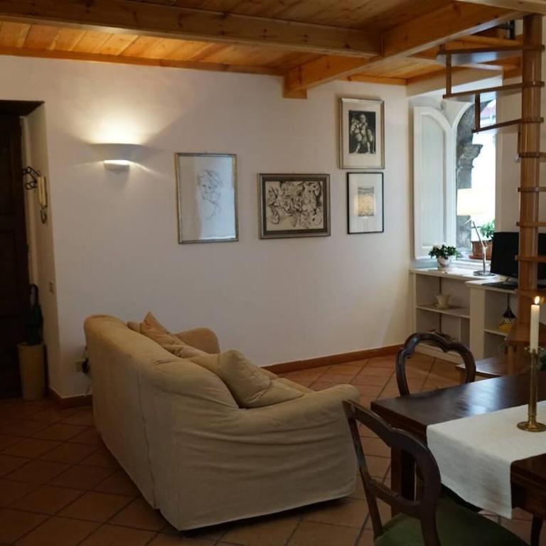 Finestra sul cortile - Appartamento con 1 Camera da Letto - 18
