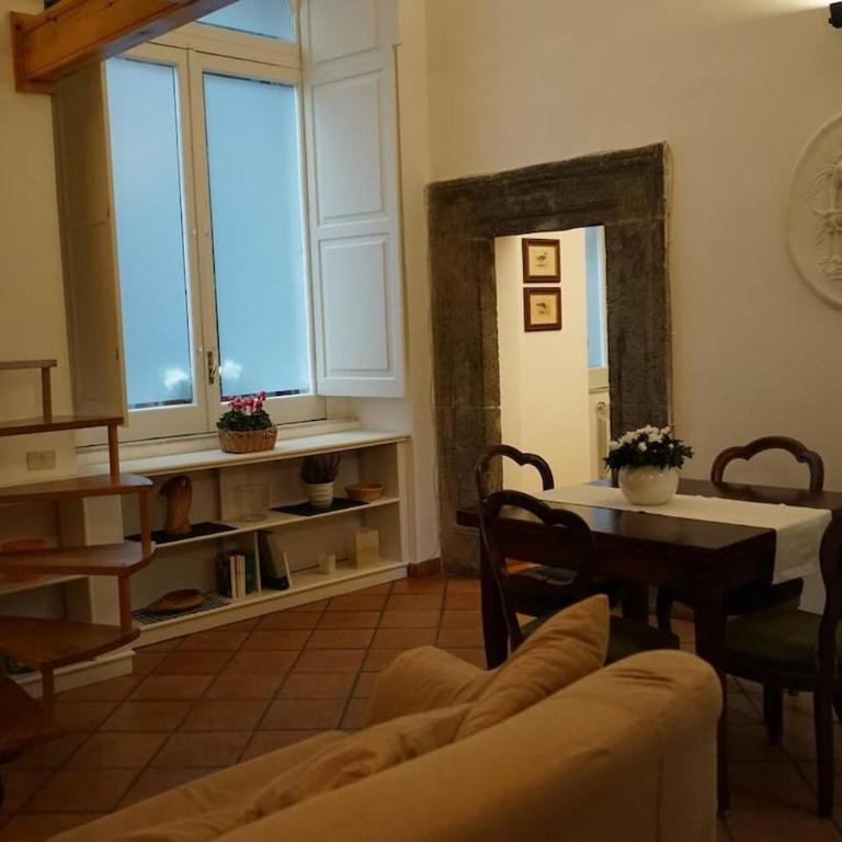 Finestra sul cortile - Appartamento con 1 Camera da Letto - 21
