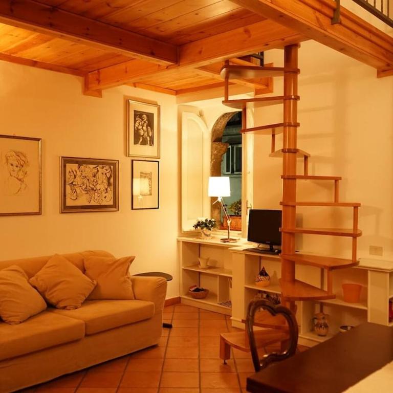 Finestra sul cortile - Appartamento con 1 Camera da Letto - 27