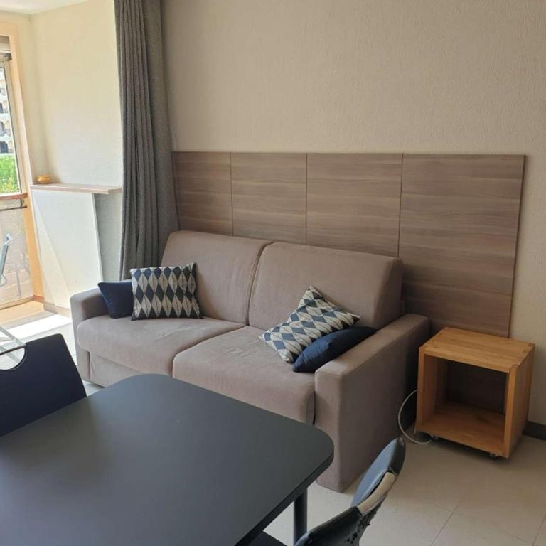 Studio Cabine 4 Pers avec Aperçu Mer, Proche Plage, Terrasse, Parking Privé et Clim à Fréjus - FR-1-226A-158 - Appartamento - 6