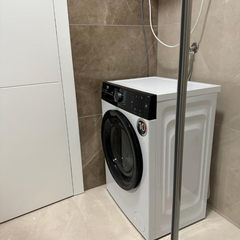 D&Ana - One-Bedroom Apartment - 13