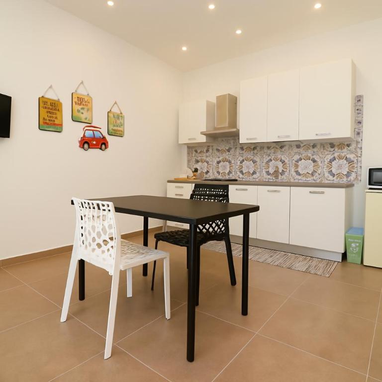 Fly Zone Capodichino home - Appartamento - 10