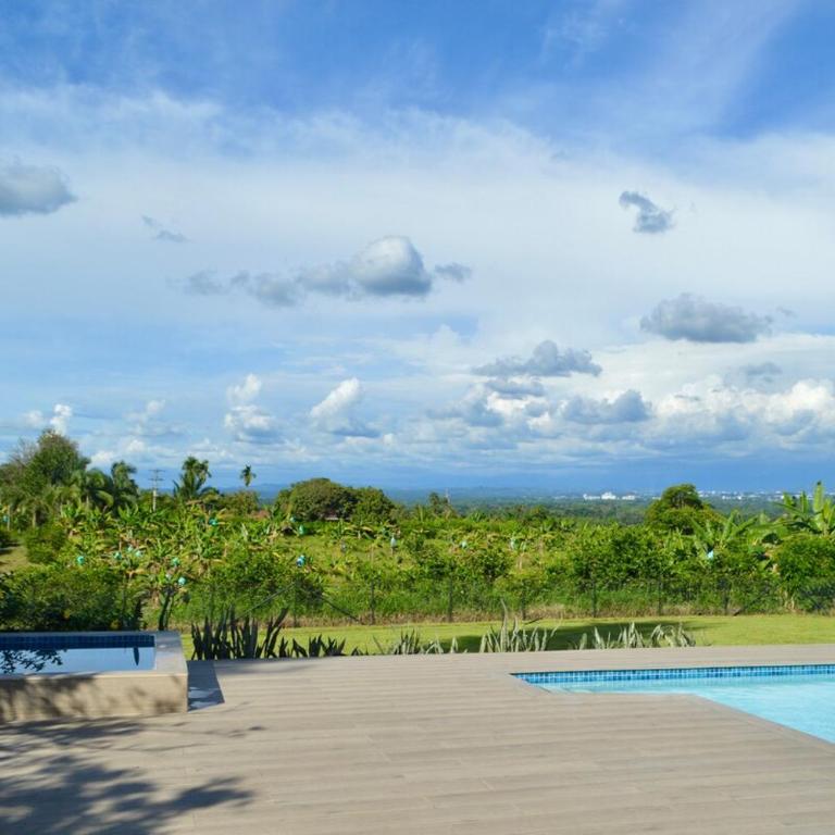 Finca Los Guaduales Exclusive Private Pool - Four-Bedroom House - 48