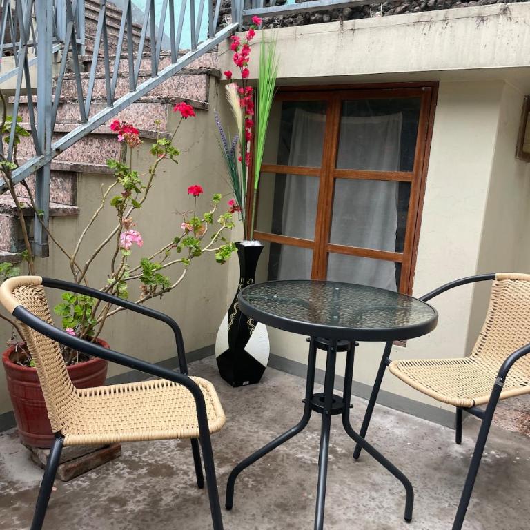 San Lazaro Up - One-Bedroom Apartment - 4