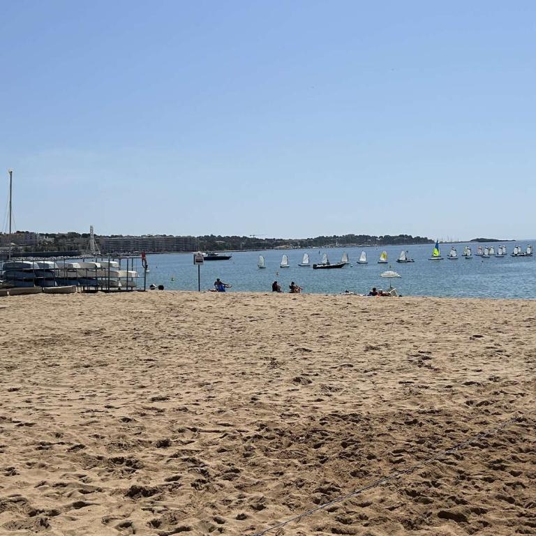 FS520-126 Appt Studio cabine 4 personnes FREJUS - Apartamento de 1 dormitorio - 11