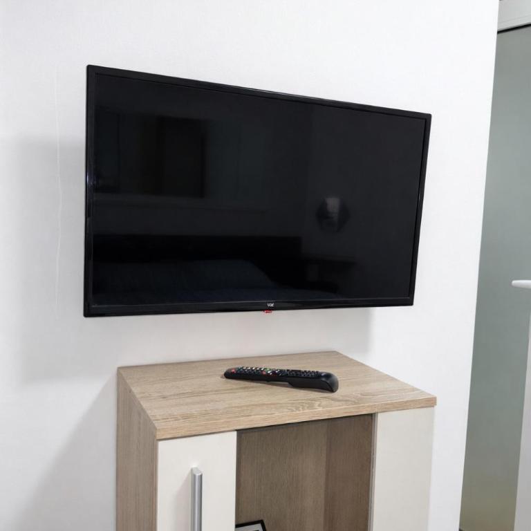 Nilton Apartmans - One-Bedroom Apartment - 33