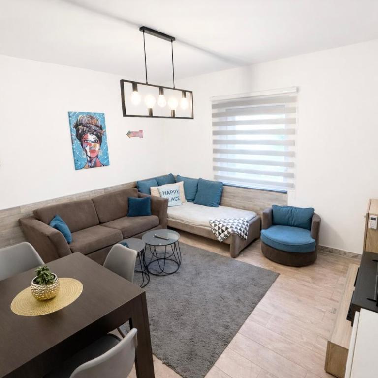 Nilton Apartmans - One-Bedroom Apartment - 38